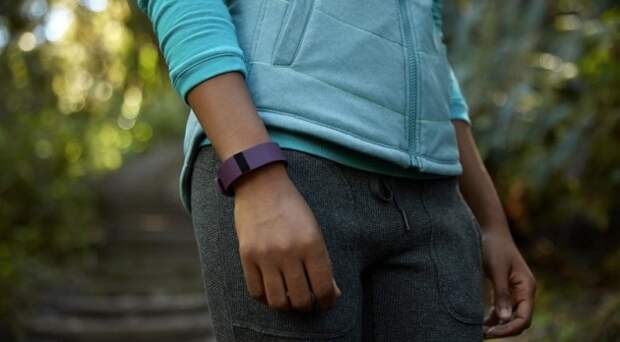 fitbit-charge-hr