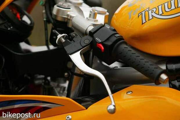 Мотоцикл Triumph Daytona 955i (1997-2006)