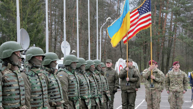 Украинско-американские командно-штабные учения Фиарлес Гардиан — 2015 во Львовской области. Архивное фото
