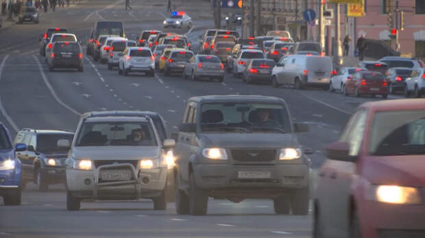 Изменения в расписании: стало известно, как на майские праздники будет работать транспорт в Петербурге