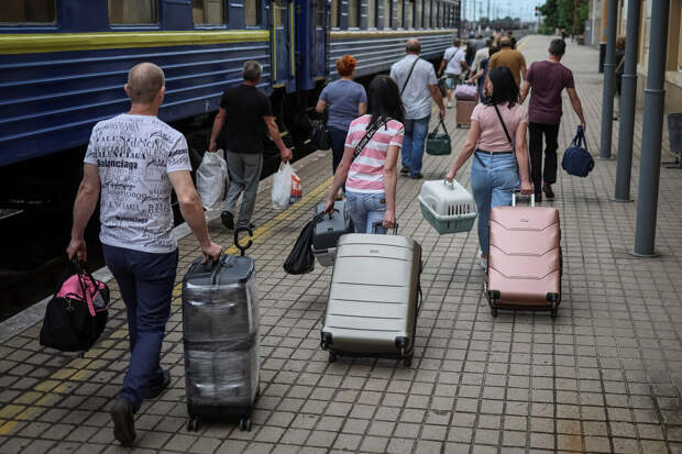 Украинские власти объявили об эвакуации жителей двух городов Сумской области