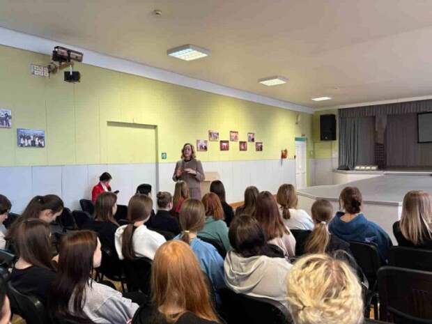 Профилактический интерактив Зависимости прошел в колледже.