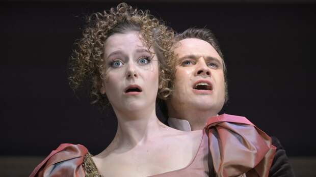 «Требует мастерства, переключения внимания»: Машков — о премьере «Нежное сердце» в Театре Олега Табакова