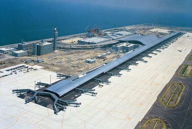 Самый длинный аэропорт в мире на искусственном острове история, факты