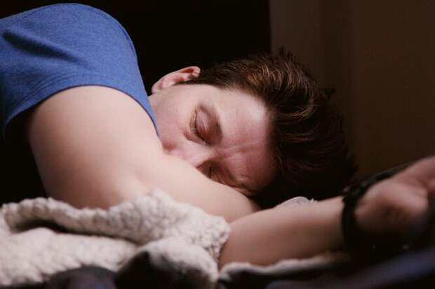 Почему так важна фаза быстрого сна и как ее сдвиг может повлиять на продолжительность жизни