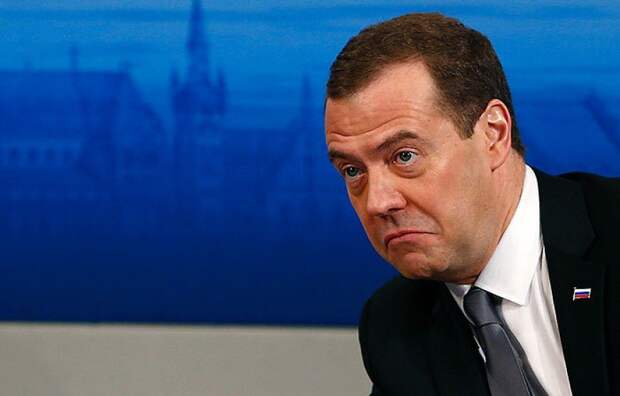 Медведев пригрозил Западу квалифицировать санкции как «акт агрессии» с правом России на оборону Медведев пригрозил Западу квалифицировать санкции как «акт агрессии» с правом России на оборону