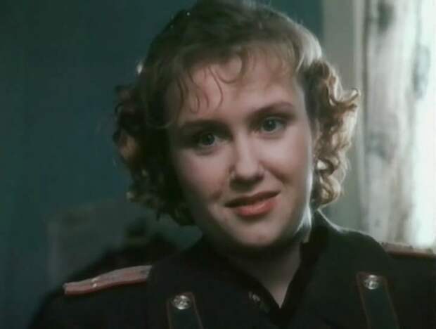 Ирина Розанова в фильме *Анкор, еще анкор!*, 1992 | Фото: kino-teatr.ru