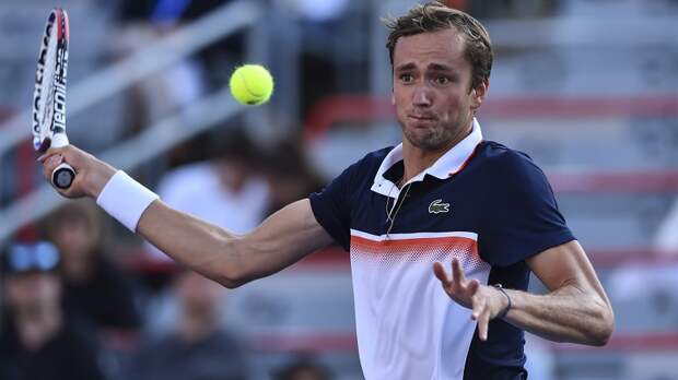 Экс-четвёртая ракетка мира считает, что Медведев пробьётся в плей-офф Итогового турнира ATP
