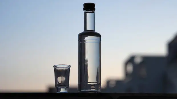 Крупная партия спиртосодержащей жидкости изъята в Красноярском крае