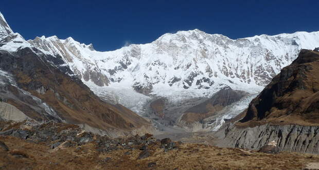 самые большие горы: Аннапурна I (Гималаи)