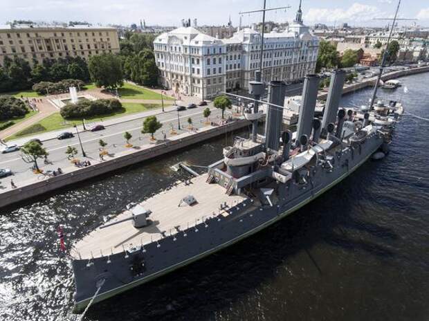 Больше всего россиян мечтают побывать в Санкт-Петербурге