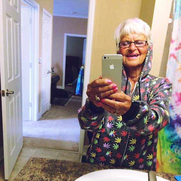 87-летняя звезда социальных сетей