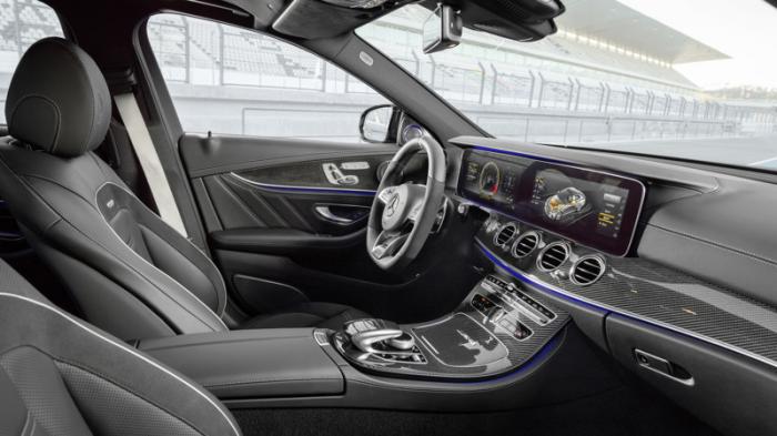 Самый быстрый седан Mercedes-AMG E63s W213 (10 фото)