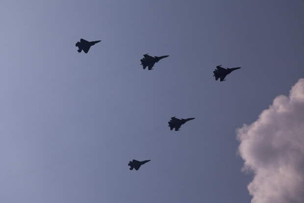 В США рассказали об опасениях из-за «длинной руки» китайских истребителей