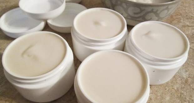 pharmacists-in-shock-a-recipe-for-a-homemade-cream-that-wipes-wrinkles-and-acne-away-just-like-an-eraser
