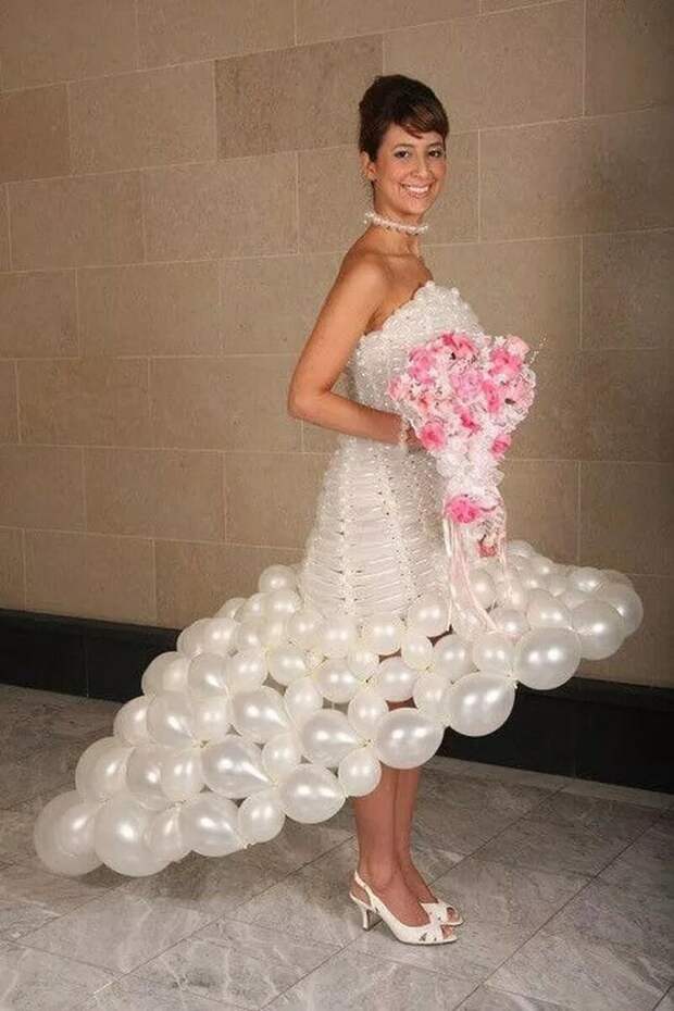 8. Свадебное платье из воздушных шаров горе модники, дизайн, мода, смешно, трэш, фото