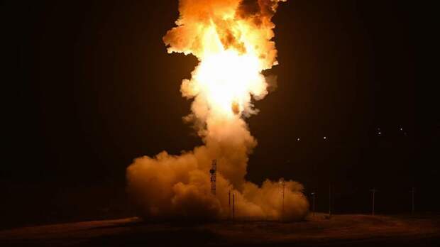 В США назвали идею Трампа возобновить испытания ядерного оружия опасной