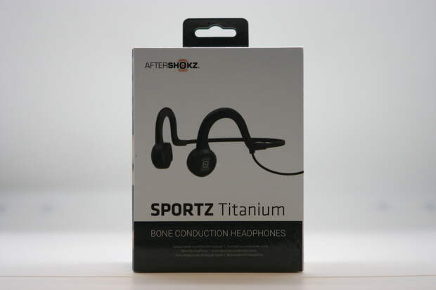 Проводные наушники, которые нужно заряжать: Aftershokz Sportz Titanium