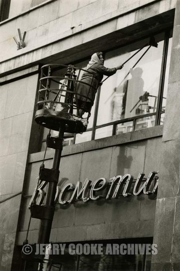 window-washer-russia