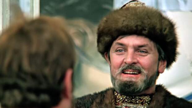 Тест по фильму «Иван Васильевич меняет профессию»: говорил ли царь эти фразы в легендарной комедии Гайдая?