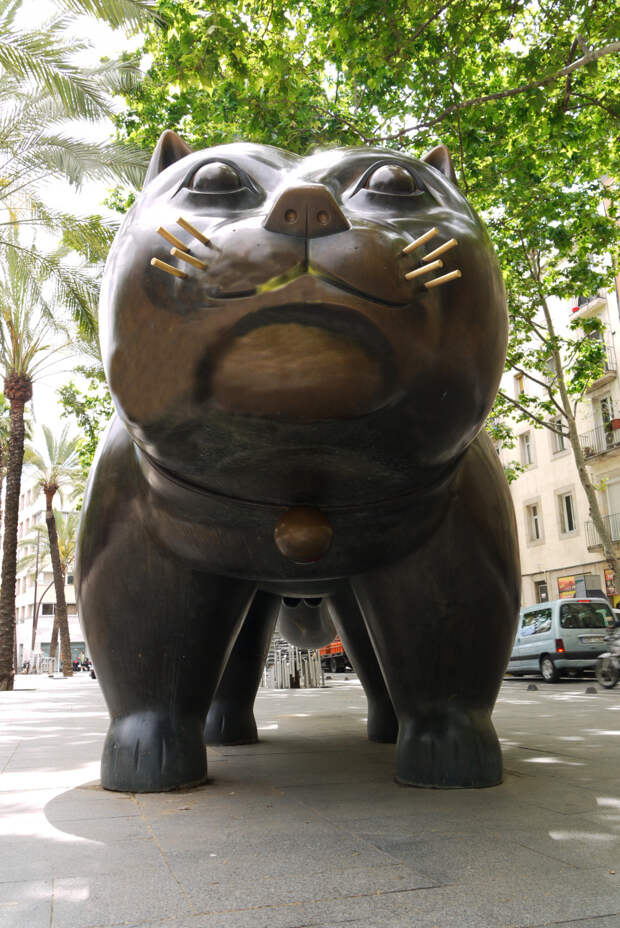 Gato_-_Fernando_Botero_(4).jpg Gato_-_Fernando_Botero_(4).jpg