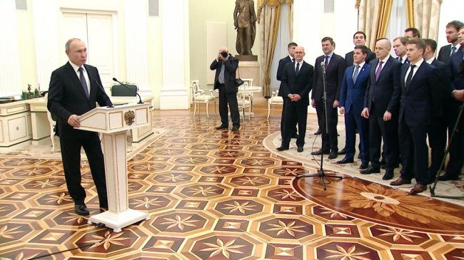 Новыми министрами стали отличники школы кадрового резерва Новыми министрами стали отличники школы кадрового резерва россия, владимир путин, министры