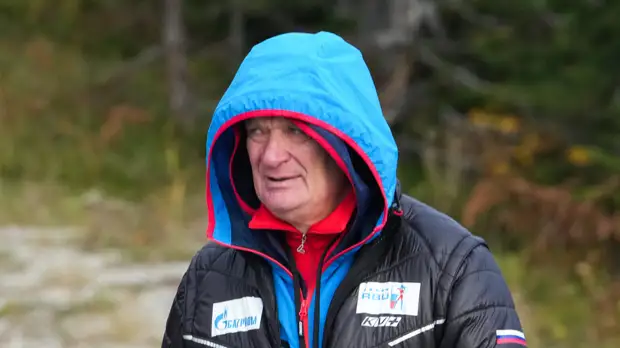 Васильев подверг критике тренера Шашилова за состав женской сборной России по биатлону