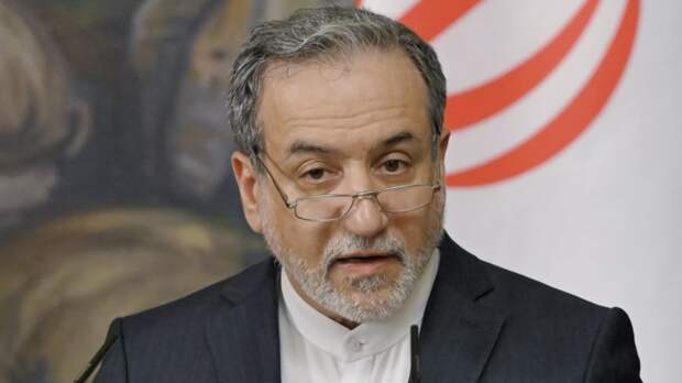 Аракчи назвал угрозы США бить по энергообъектам признанием военных преступлений