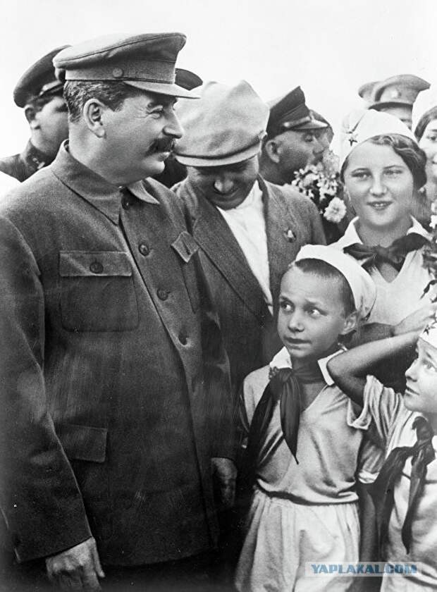 Забота о детях СССР, в сталинские времена.