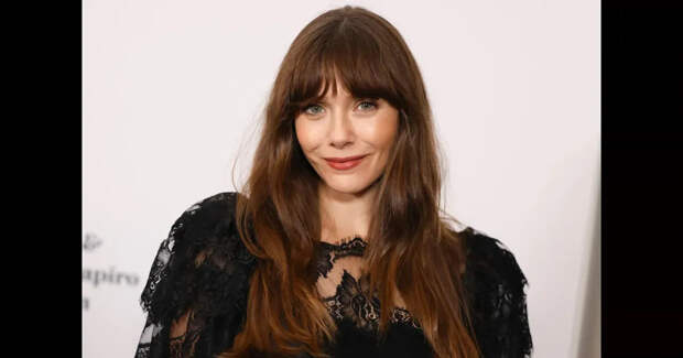 Элизабет Олсен впервые станет матерью