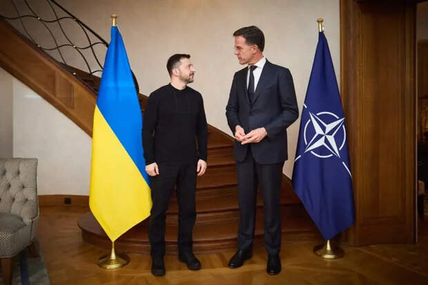 Украинский нардеп: Киеву не нужен долгосрочный мир, Зеленский специально затягивает подписание мирного соглашения