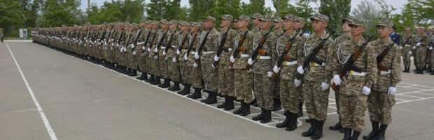 Более 200 солдат приняли воинскую присягу в Актау