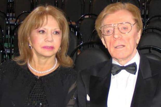 Олег Стриженов с женой