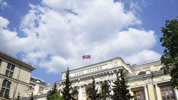 Регулятор: ЦБ видит ускорение роста реальных зарплат в России