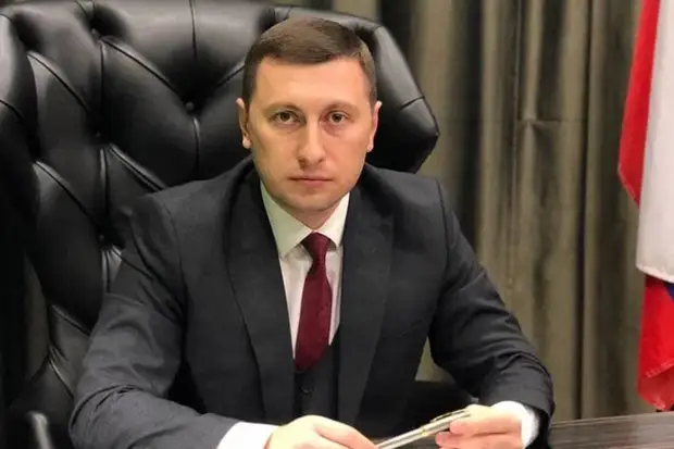 «В день сделки был привязан к кровати»: как наркозависимый мужчина и его семья стали жертвами квартирных мошенников