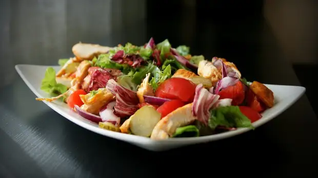 Диетолог Королёва назвала правила здорового рациона