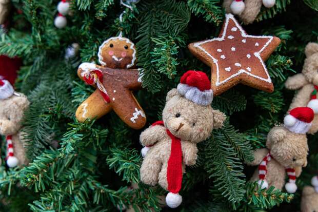 Как выбрать сладкие подарки к праздникам: советы Роспотребнадзора