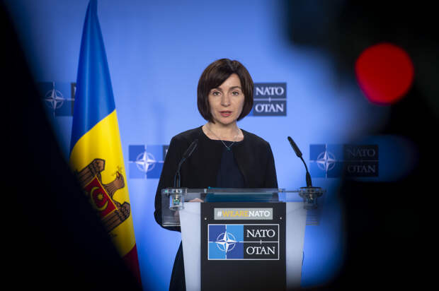 Додон: Санду ведет Молдавию к войне