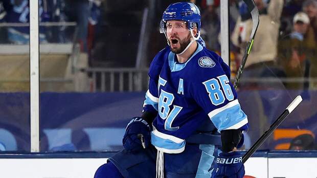 Кучеров упрочил лидерство в гонке бомбардиров сезона в НХЛ