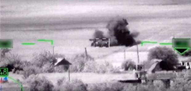 На фото: Минобороны РФ показало кадры уничтожения танков Leopard и другой бронетехники ВСУ западного производства