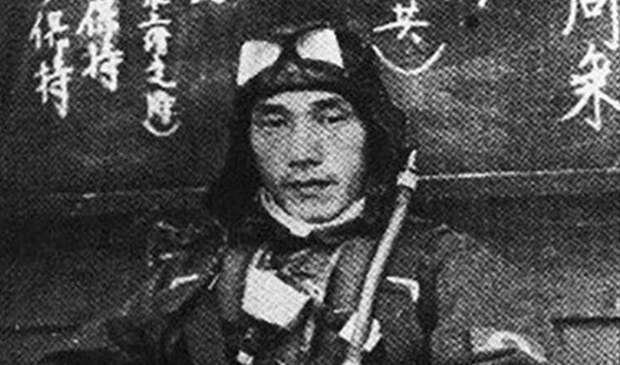 Японский пилот бомбардировал континентальную часть США.
