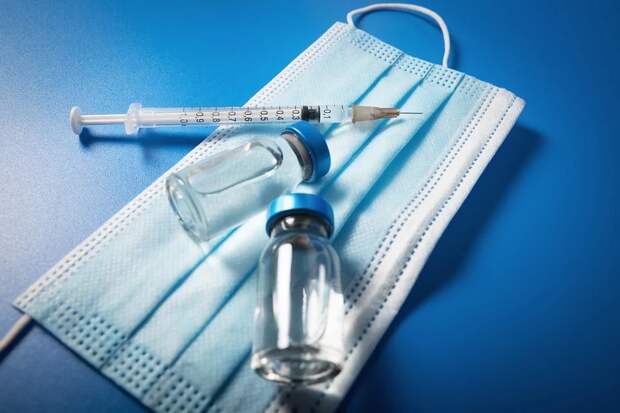 Врач Бурнацкая: Вакцинация противопоказана при беременности