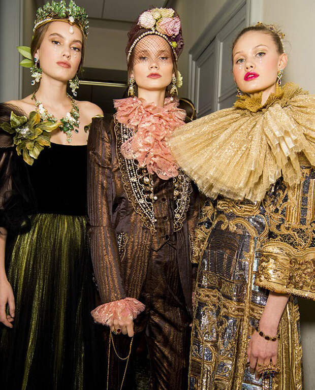 Великая красота: показ Dolce&Gabbana ALTA MODA в Милане