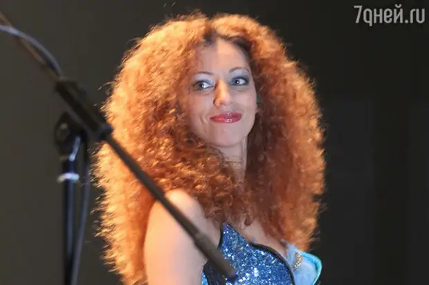 Солистки Ленинграда: что стало с самыми яркими женщинами коллектива?