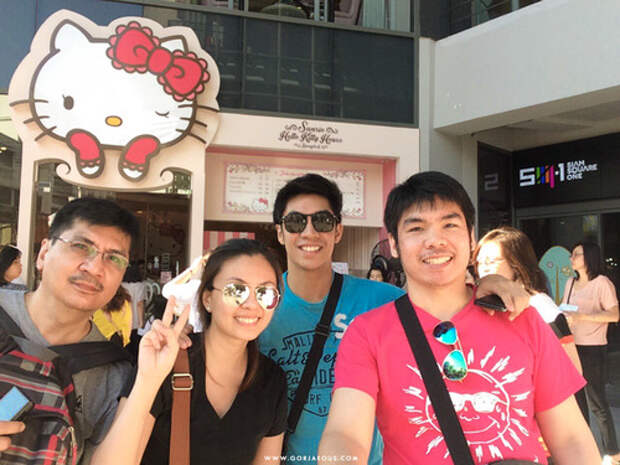 Hello Kitty Bangkok Thailand.jpg