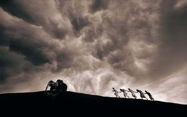 Люди и животные в фотографиях Gregory Colbert Люди и животные в фотографиях Gregory Colbert