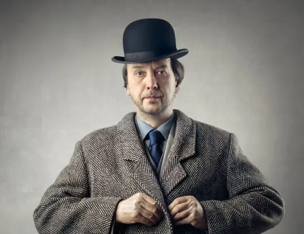 Пальто с лишними финтифлюшками