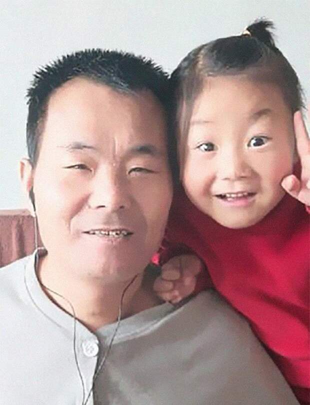 Тянь Хайчэн попал в автокатастрофу в марте 2016 года когда возвращался на такси домой  дочь, истории, китай, отец, парализованный, помощь, фото