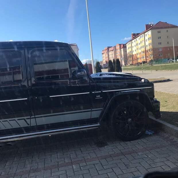 Глава калининградского Янтарного закупил 2,6 тысяч масок у «серьёзных ребят на гелике»