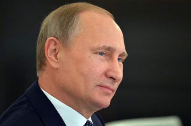 Экономика и финансы: На совещании у президента РФ Владимира Путина принято решение о начале финансирования проектов из ФНБ на общую сумму 525 млрд рублей